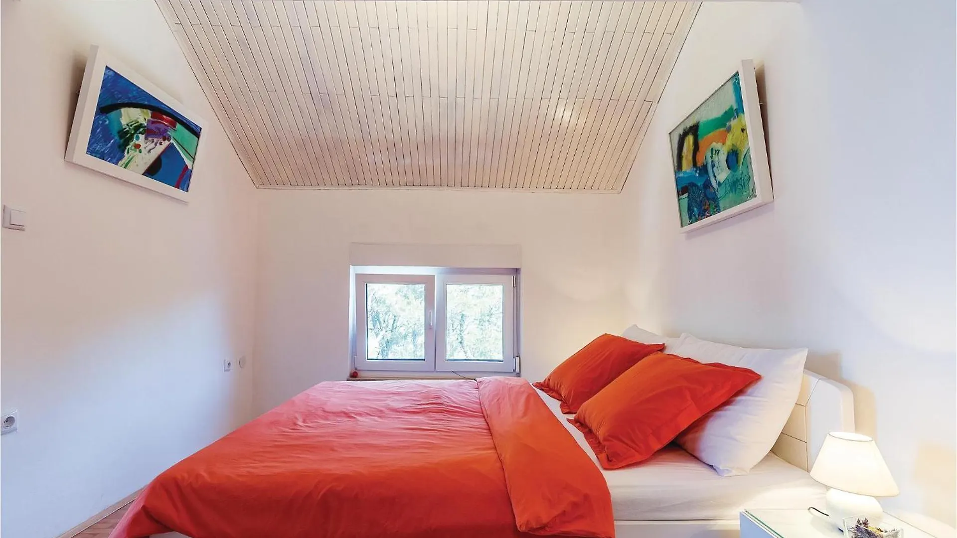 Holiday home Cozy Home In Medulin With Kitchen