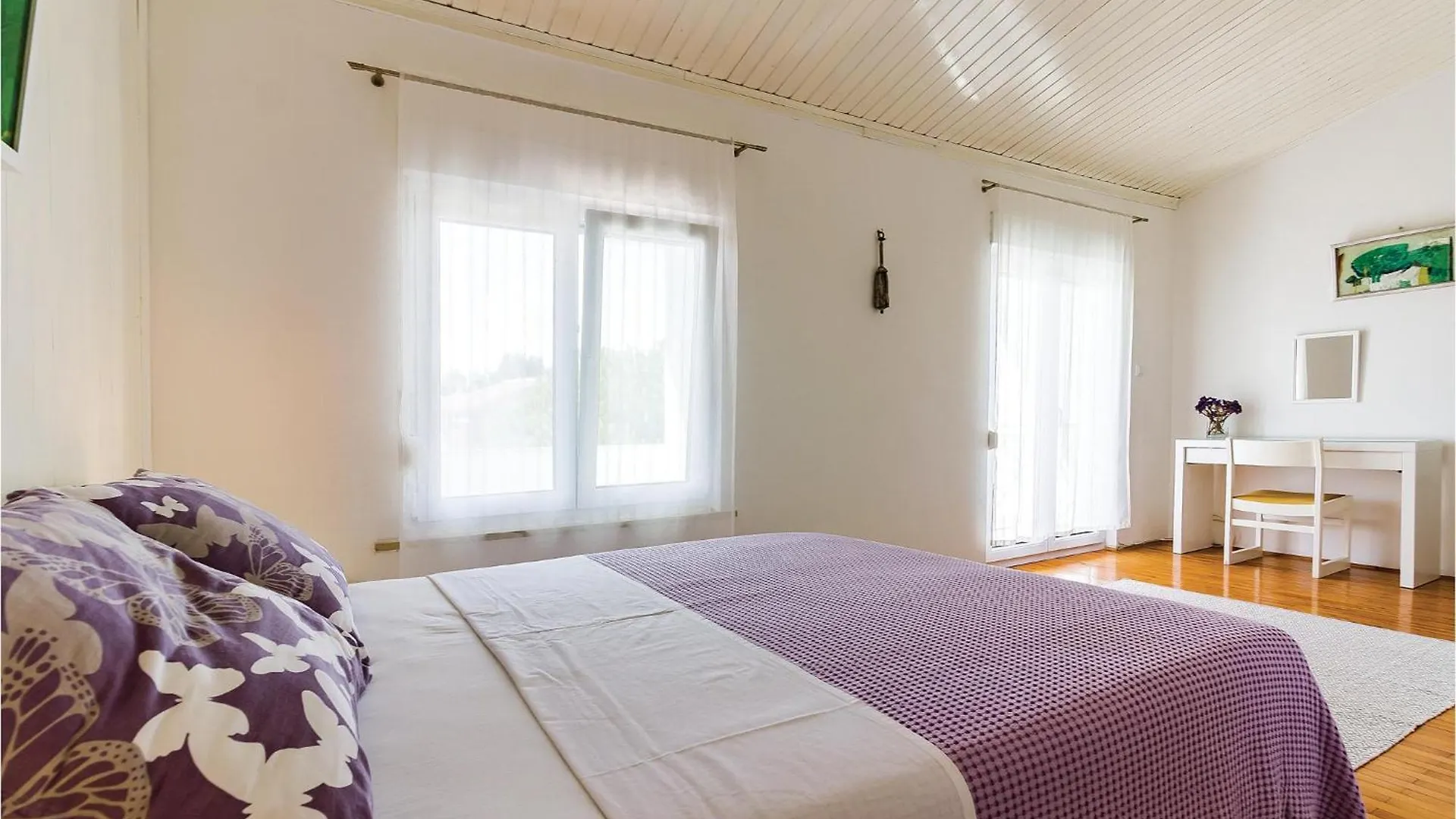 Cozy Home In Medulin With Kitchen